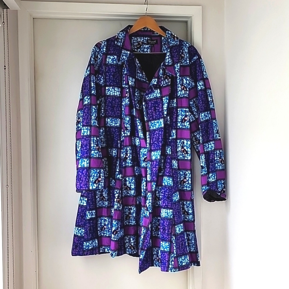 Ofuure 3x trench  coat. Euc Quilted interior
